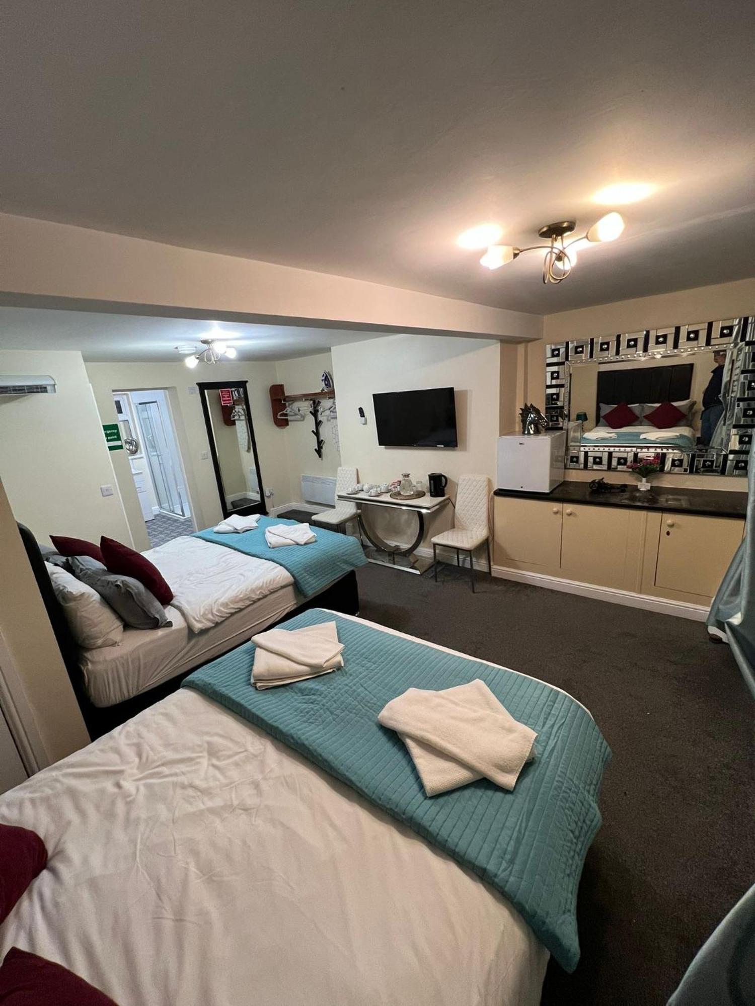 Abbey Holiday Accommodation ウィットビー エクステリア 写真