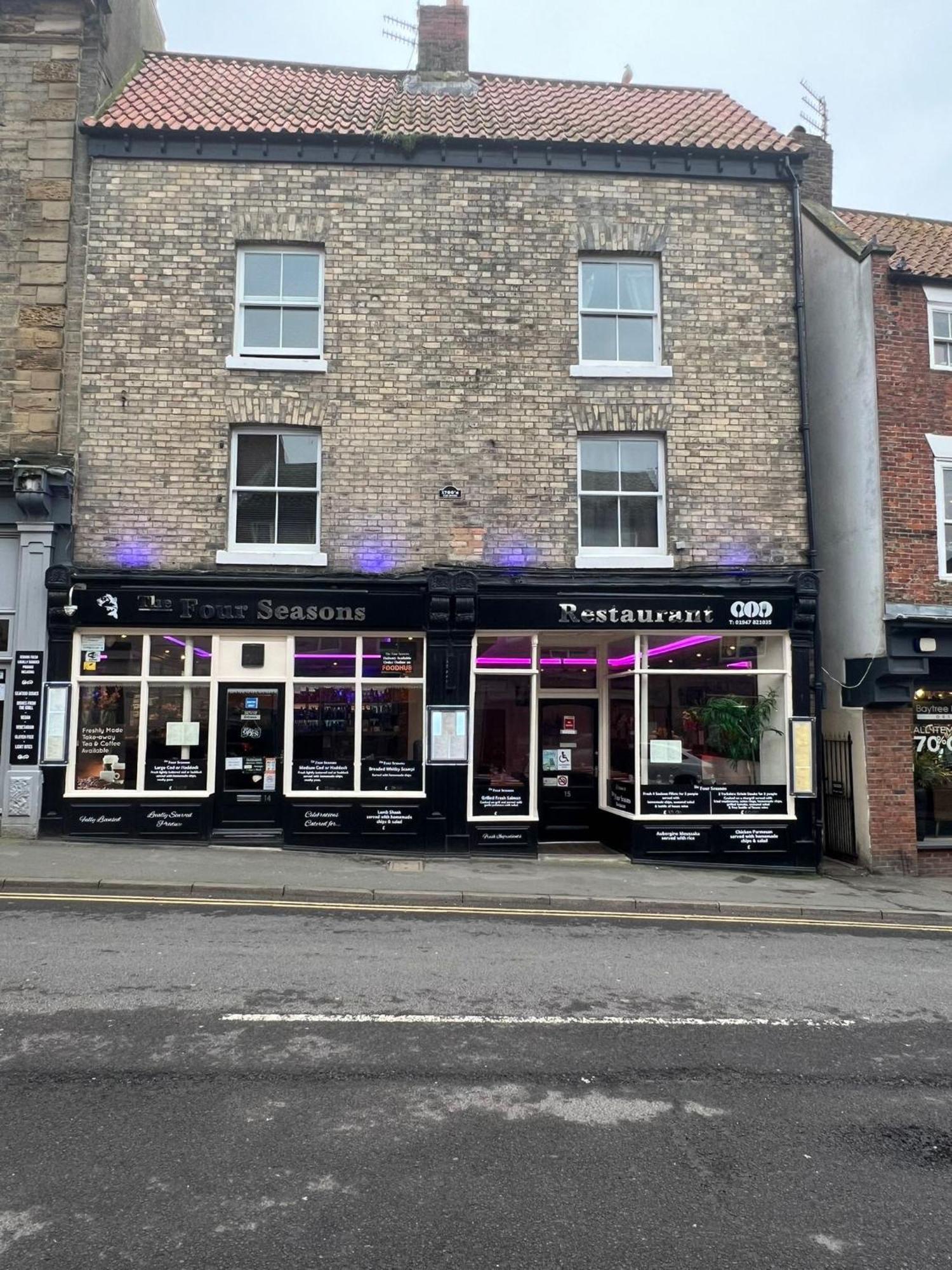 Abbey Holiday Accommodation ウィットビー エクステリア 写真